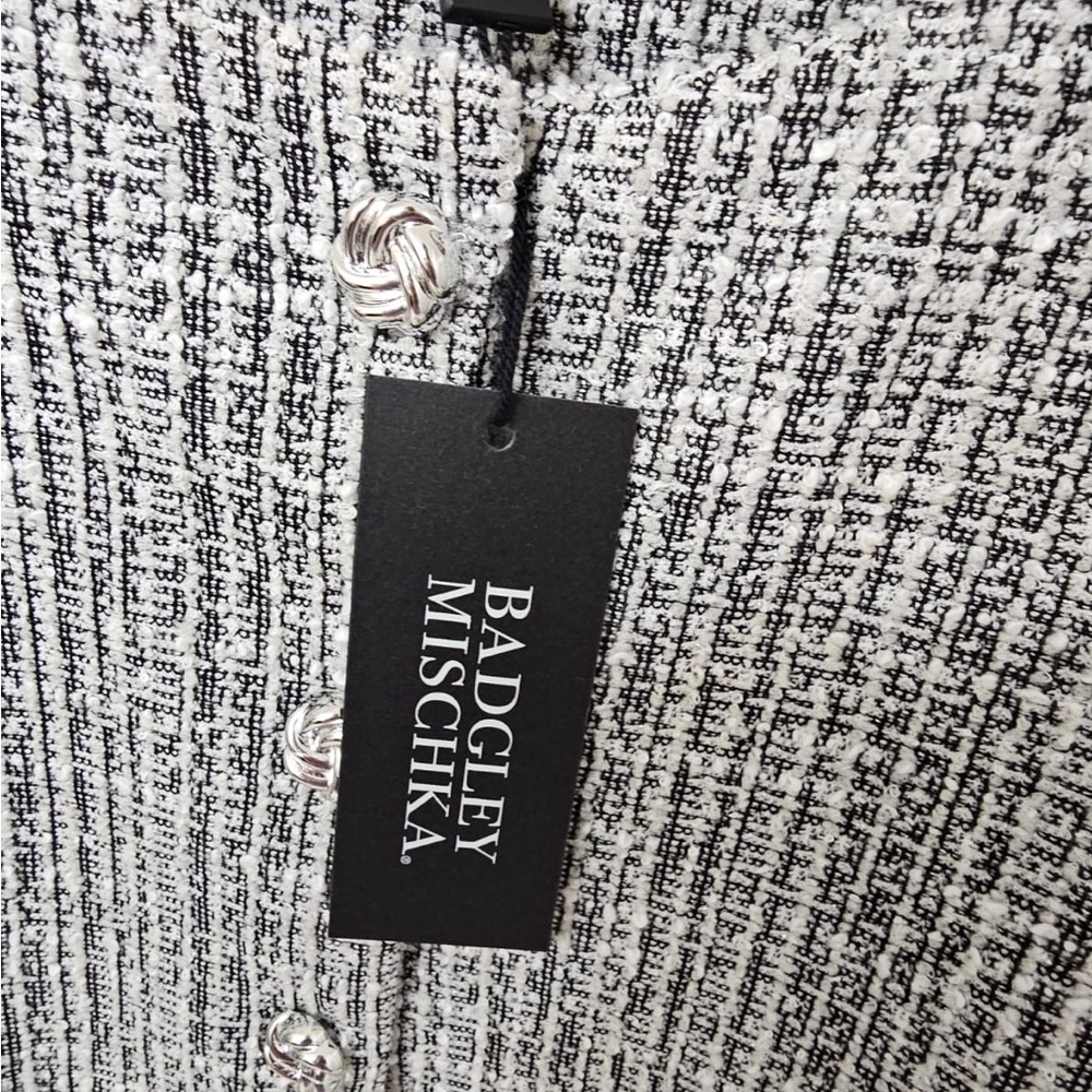NWT  Badgley Mischka short-sleeve tweed peplum top in Large - Picture 5 of 5